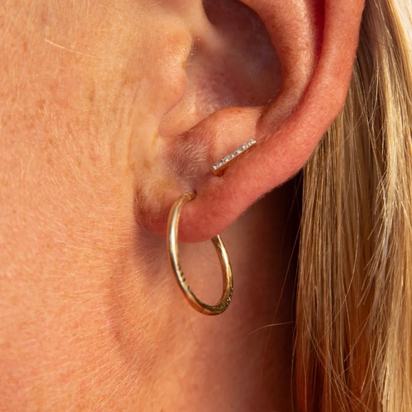 Jes MaHarry “Golden Love Hoops”. New in box! - Picture 8 of 10